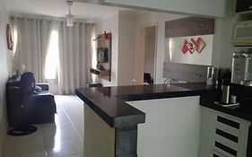 Apartamento a 50m da praia do forte